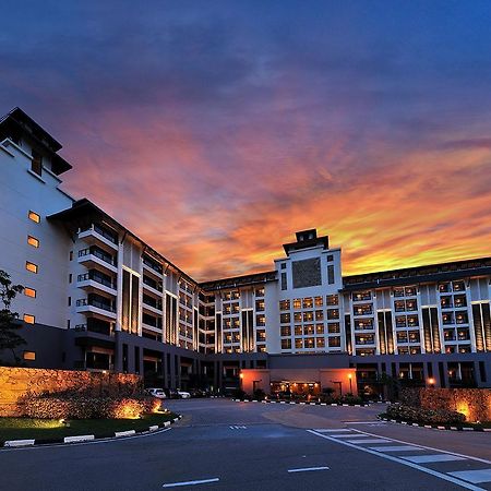 Pulai Springs Resort Official Секудаи Экстерьер фото