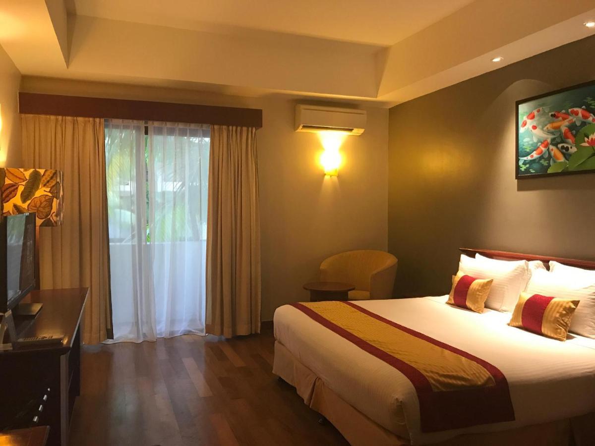 Pulai Springs Resort Official Секудаи Экстерьер фото