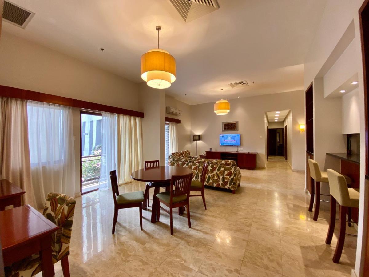 Pulai Springs Resort Official Секудаи Экстерьер фото